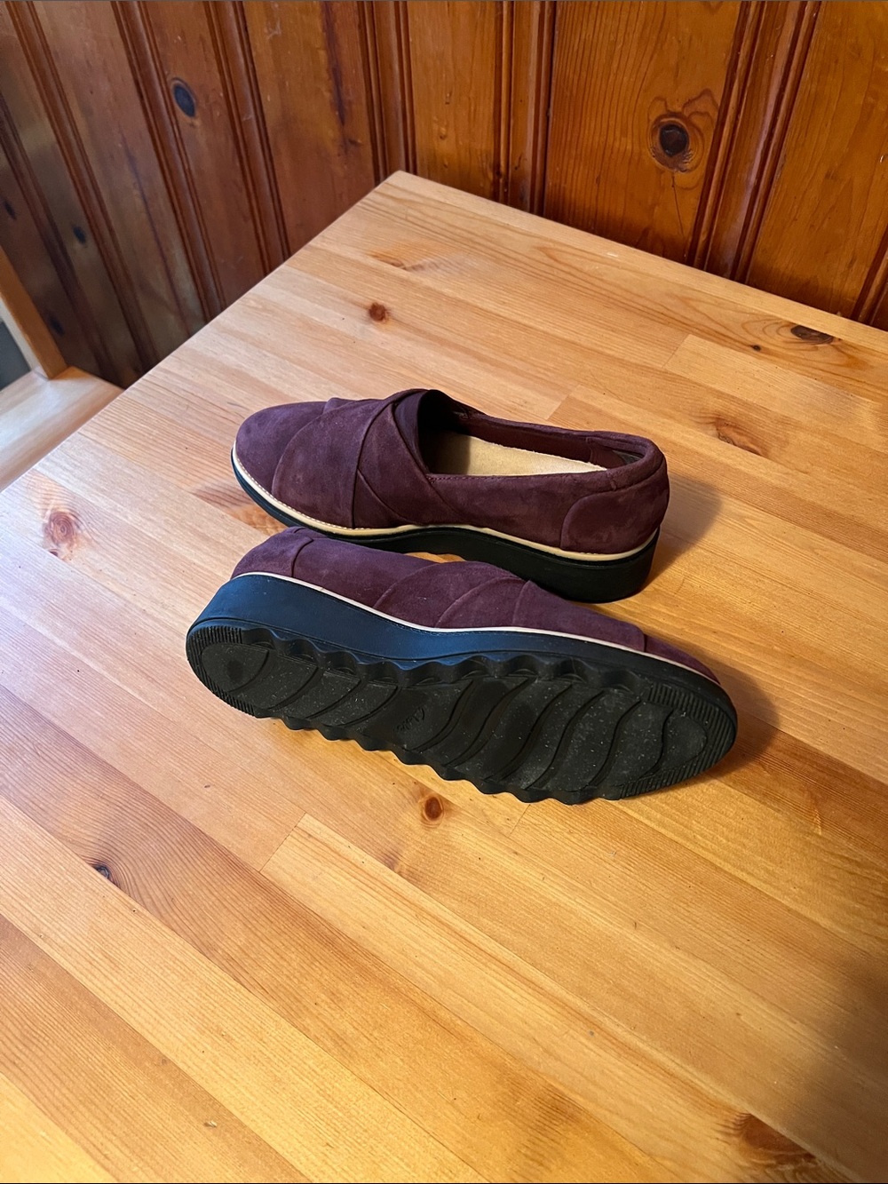 Women’s Casual Slip-On Suede Shoes in Burgundy
